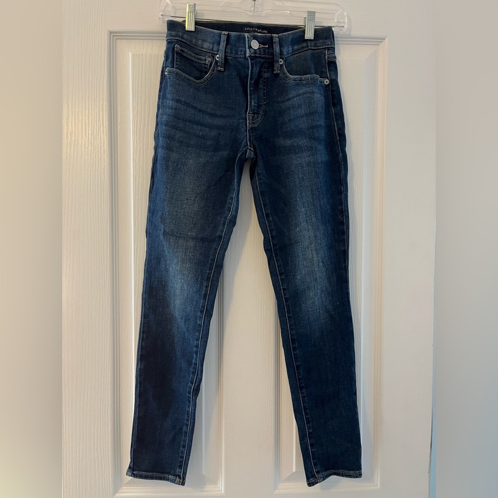 Lucky Brand Jeans- women’s size 26 (2)